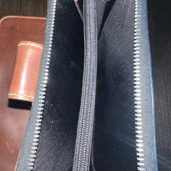 Dooney & Bourke Black and Brown Leather Long Zipper Wallet - Picture 4 of 7